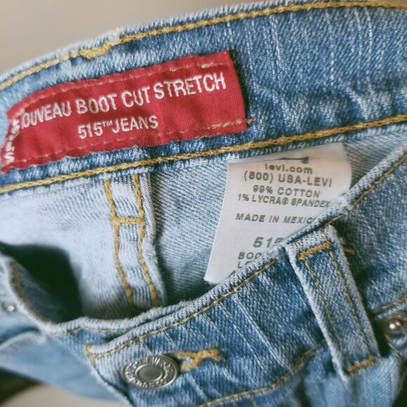 Levi's 515 Jeans Women’s 28x29 Nouveau Bootcut Mid Rise Medium Wash - Picture 12 of 12